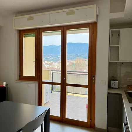 Apartment La Casa Di Elda Terni